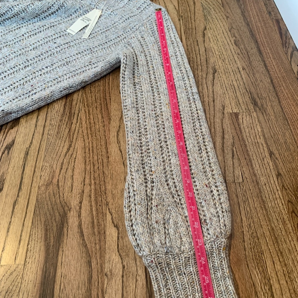 Lovestitch Mariah Volume Sleeve Sweater - Picture 11 of 11